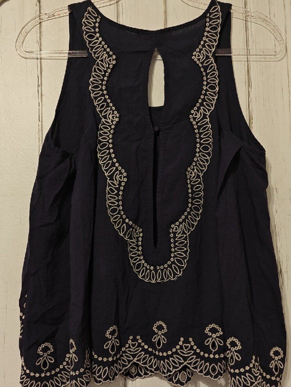 Lulumari Navy Tank Top with Ivory Embroidery - Picture 2 of 13